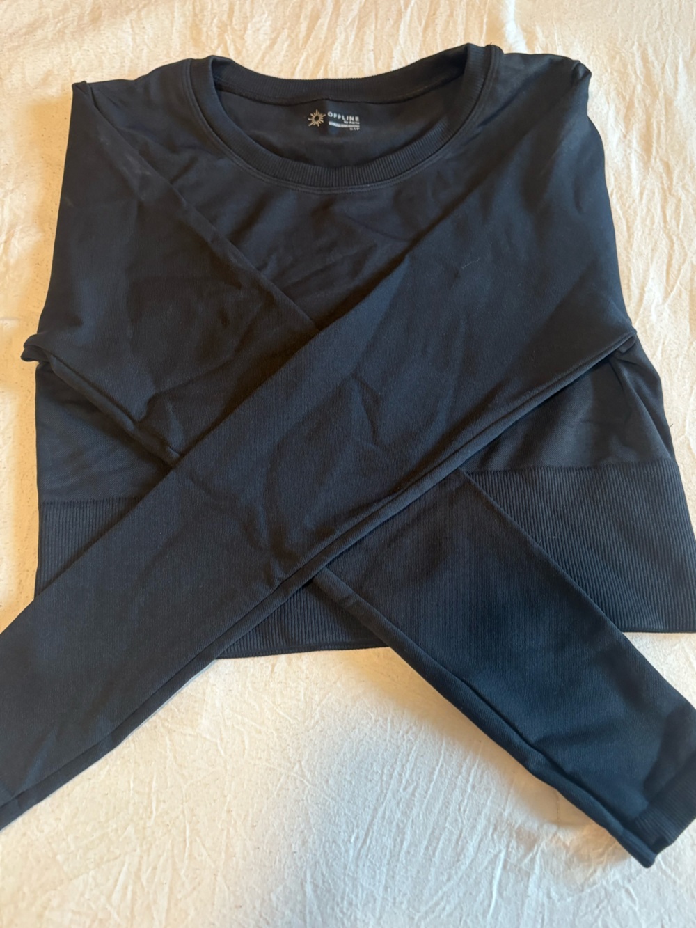 Black Long Sleeve Cropped fitted Aerie top